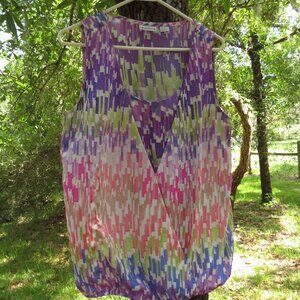 Liz Claiborne Womans Medium Sleeveless Multi color Top